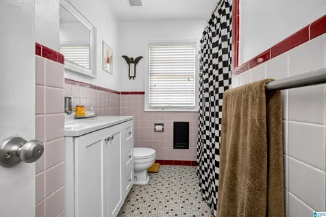 636 Oakdale Street Homewood AL 35209