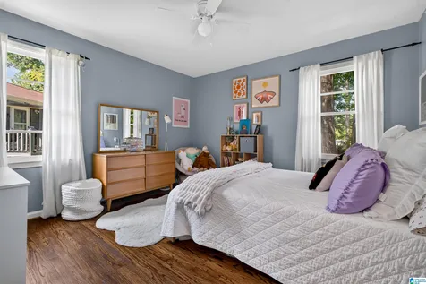 636 Oakdale Street Homewood AL 35209
