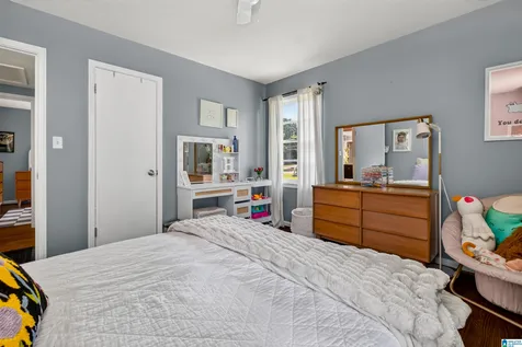 636 Oakdale Street Homewood AL 35209