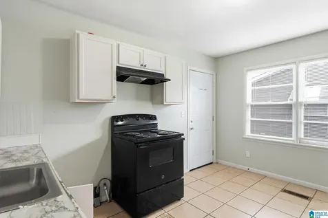 1613 1st Court W Birmingham AL 35208