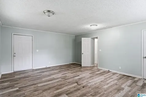 1613 1st Court W Birmingham AL 35208