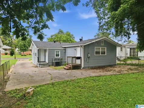 1613 1st Court W Birmingham AL 35208