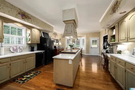 2308 Tanglewood Brook Lane Vestavia Hills AL 35243