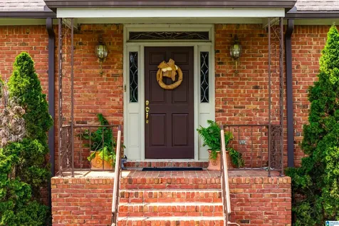 2308 Tanglewood Brook Lane Vestavia Hills AL 35243