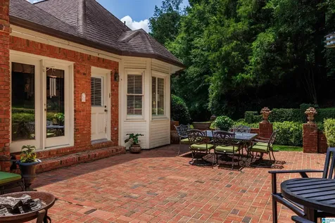2308 Tanglewood Brook Lane Vestavia Hills AL 35243