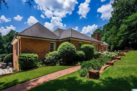 2308 Tanglewood Brook Lane Vestavia Hills AL 35243