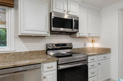 428 Windsor Drive Homewood AL 35209