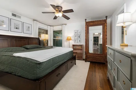 428 Windsor Drive Homewood AL 35209