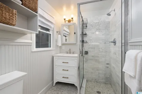 428 Windsor Drive Homewood AL 35209