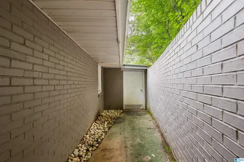 428 Windsor Drive Homewood AL 35209