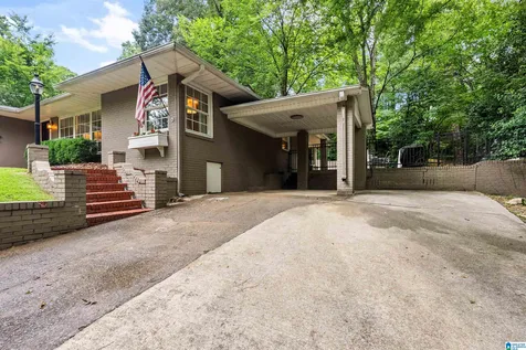 428 Windsor Drive Homewood AL 35209