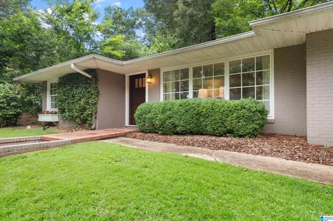 428 Windsor Drive Homewood AL 35209