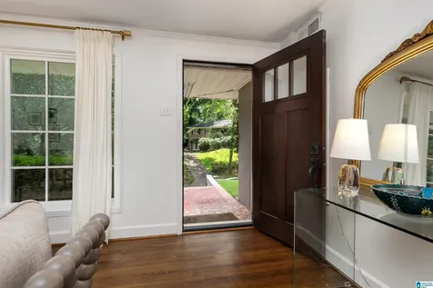 428 Windsor Drive Homewood AL 35209