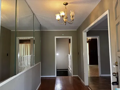 2316 Hillview Road Bessemer AL 35022