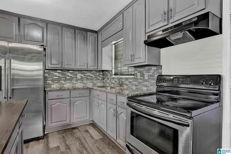 608 10th Terrace Pleasant Grove AL 35127