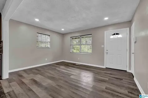 608 10th Terrace Pleasant Grove AL 35127