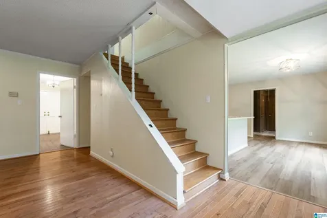 3360 Garrett Drive SE Bessemer AL 35022