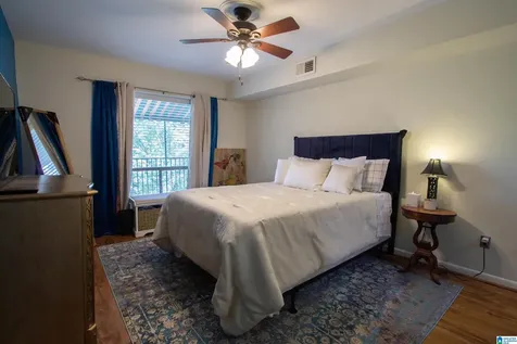 57 Hanover Circle Birmingham AL 35205