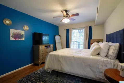 57 Hanover Circle Birmingham AL 35205