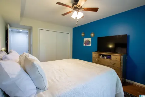 57 Hanover Circle Birmingham AL 35205