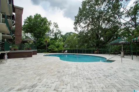 57 Hanover Circle Birmingham AL 35205