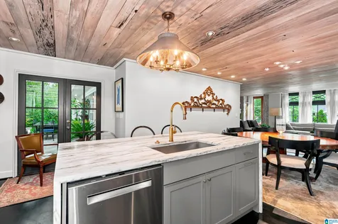 141 E Glenwood Drive Homewood AL 35209