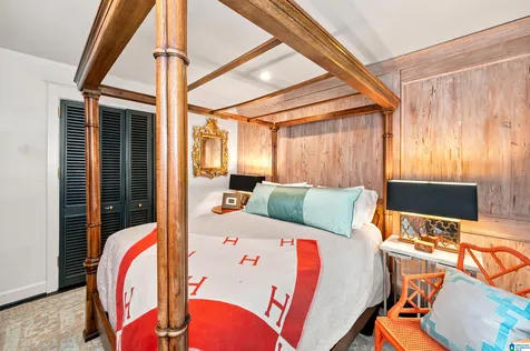 141 E Glenwood Drive Homewood AL 35209