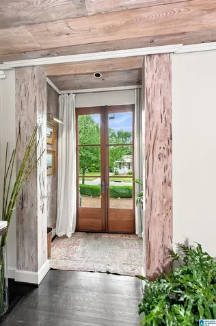 141 E Glenwood Drive Homewood AL 35209