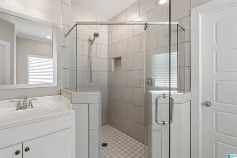 1013 Unali Lane Leeds AL 35094
