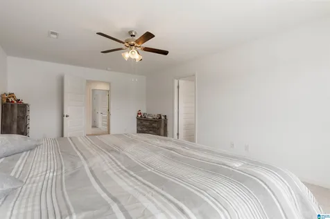 5155 Meadow Ridge Trail Bessemer AL 35022