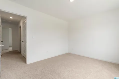 5155 Meadow Ridge Trail Bessemer AL 35022