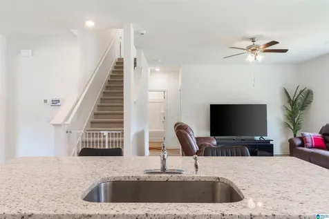 5155 Meadow Ridge Trail Bessemer AL 35022