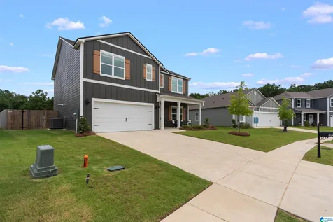 5155 Meadow Ridge Trail Bessemer AL 35022