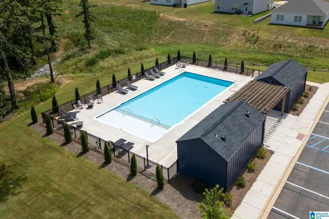 5155 Meadow Ridge Trail Bessemer AL 35022