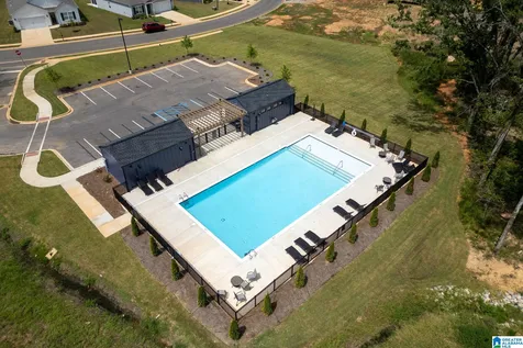 5155 Meadow Ridge Trail Bessemer AL 35022