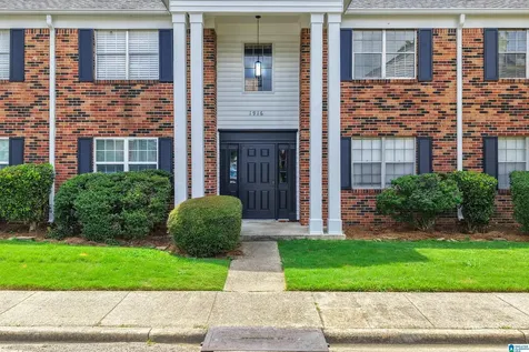 1916 Shades Cliff Terrace Homewood AL 35209