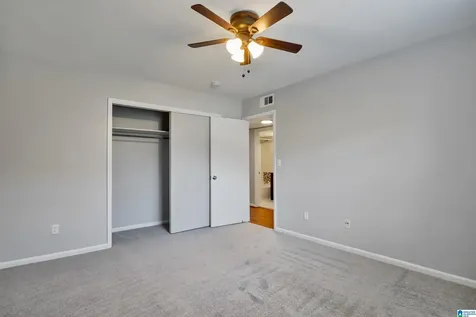 1916 Shades Cliff Terrace Homewood AL 35209