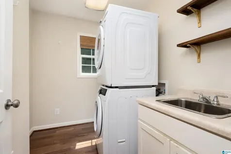 3128 Valley Park Drive Vestavia Hills AL 35243