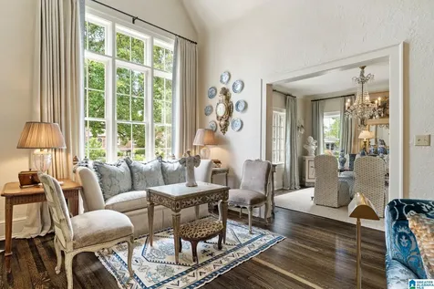 124 Windsor Drive Homewood AL 35209