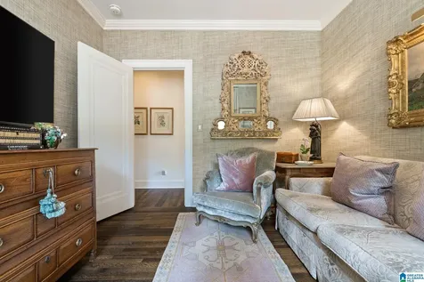 124 Windsor Drive Homewood AL 35209
