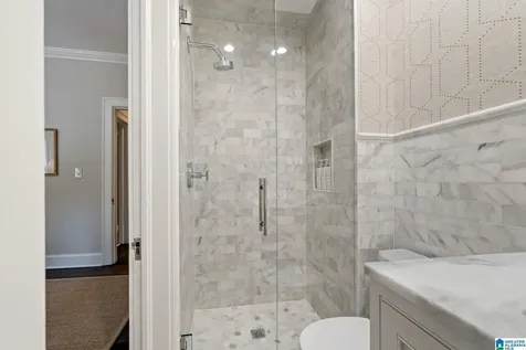 124 Windsor Drive Homewood AL 35209