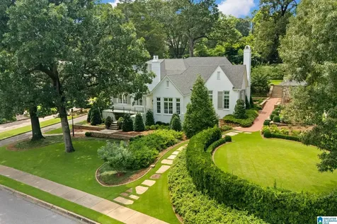 124 Windsor Drive Homewood AL 35209