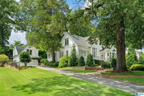 124 Windsor Drive Homewood AL 35209