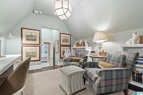 124 Windsor Drive Homewood AL 35209