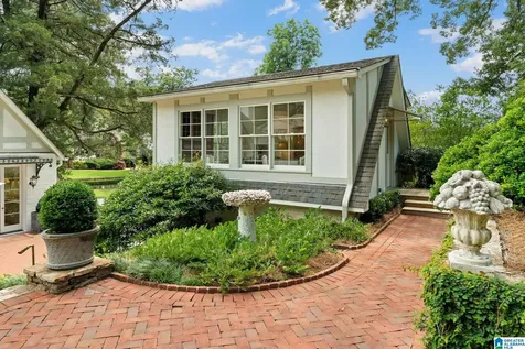 124 Windsor Drive Homewood AL 35209