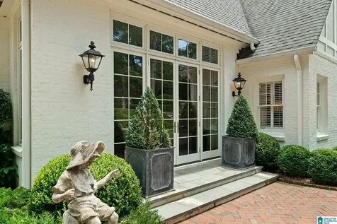 124 Windsor Drive Homewood AL 35209