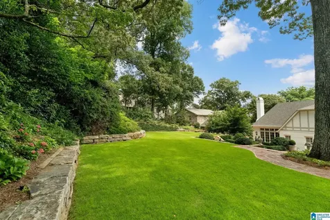 124 Windsor Drive Homewood AL 35209