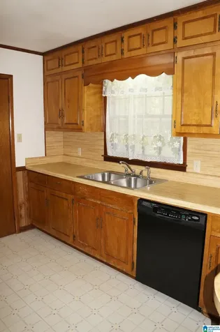 105 Eden Drive Sylacauga AL 35150