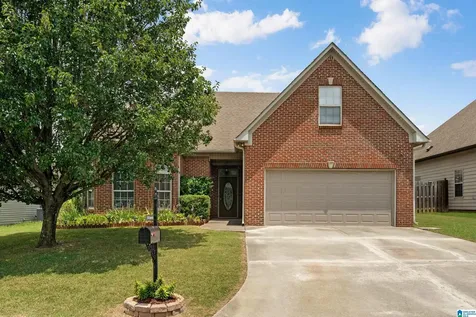 2016 Highview Way Calera AL 35040