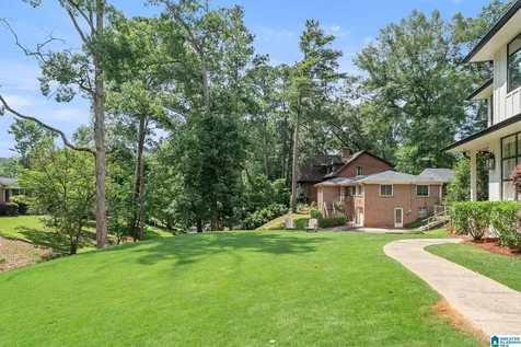 605 Devon Drive Homewood AL 35209